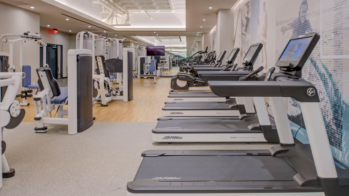 life-fitness-hyatt-place-lax-101